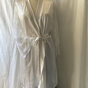 Silk LIKE & lace all white ladies robe .